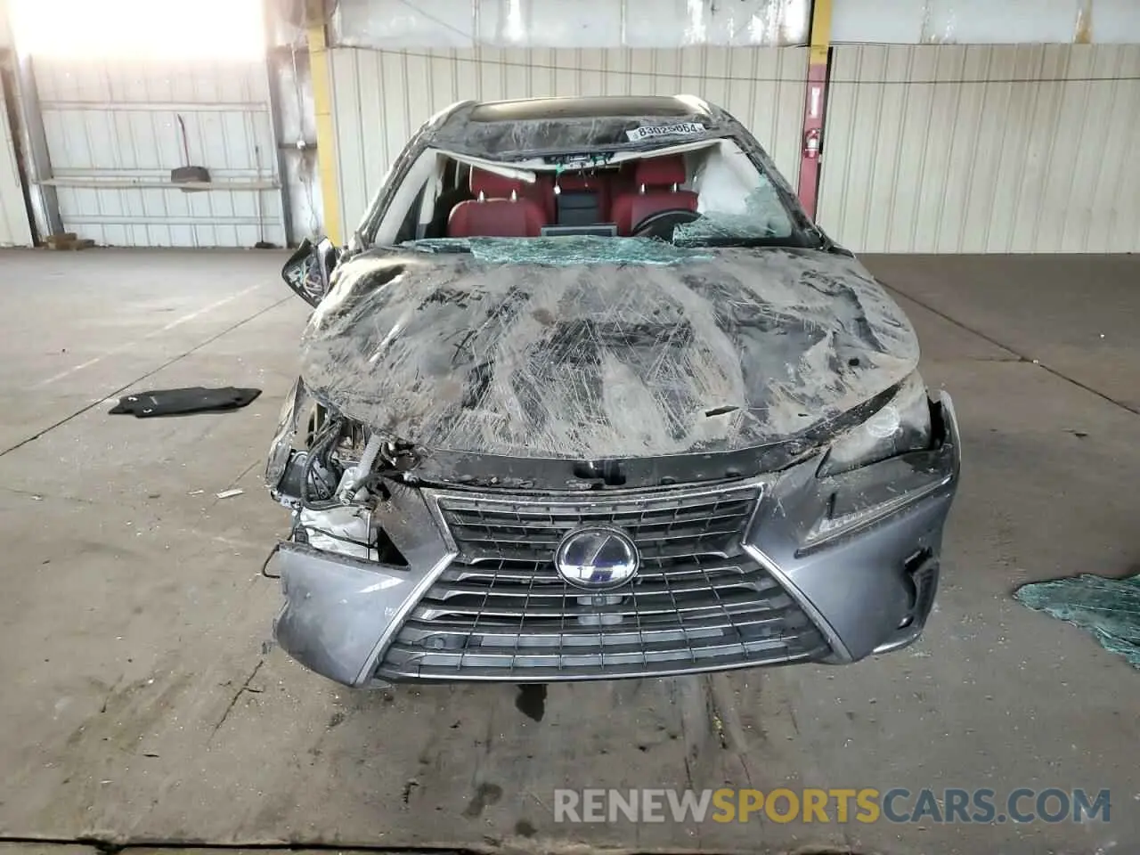 5 fotografías del automóvil dañado JTJGJRDZ0L2144419 LEXUS NX 2020