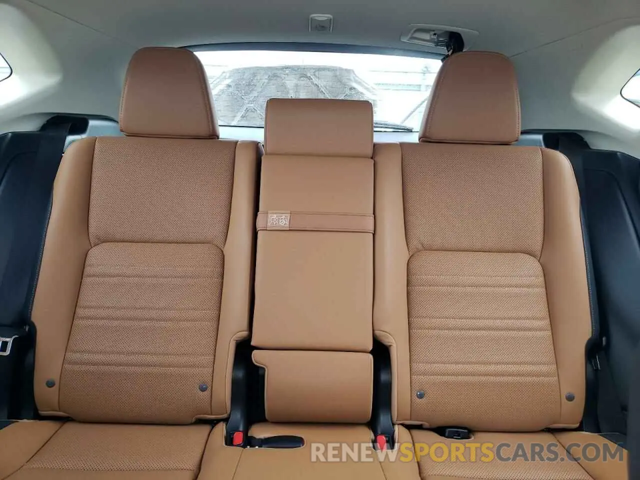 10 fotografías del automóvil dañado JTJGJRDZ0L5009200 LEXUS NX 2020