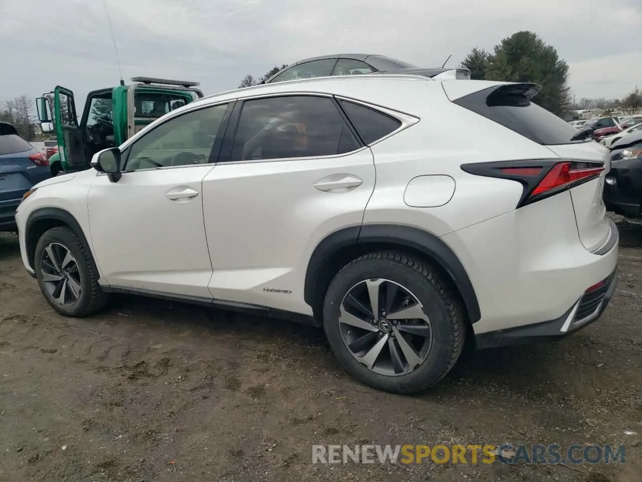 2 fotografías del automóvil dañado JTJGJRDZ0L5009200 LEXUS NX 2020