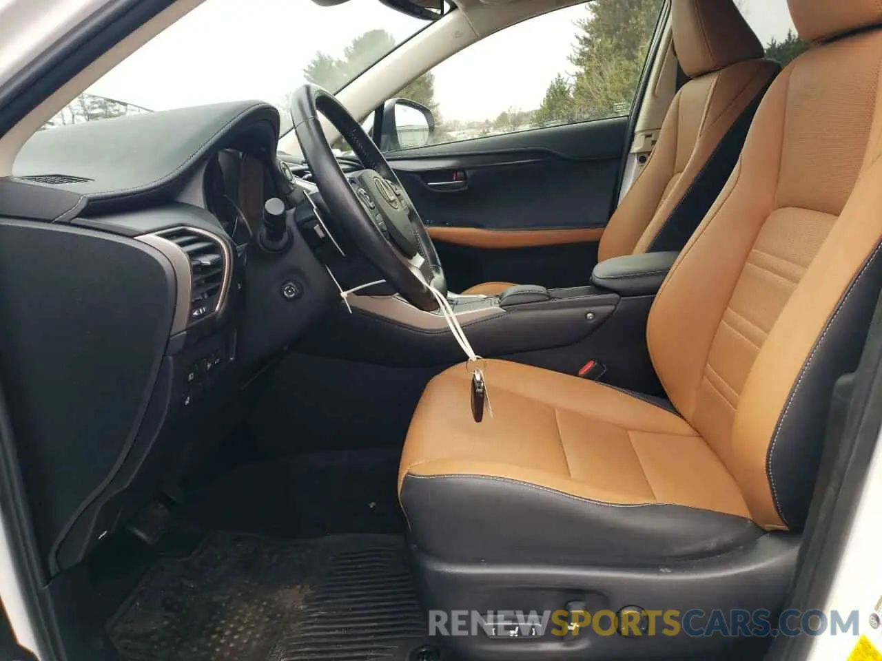 7 fotografías del automóvil dañado JTJGJRDZ0L5009200 LEXUS NX 2020