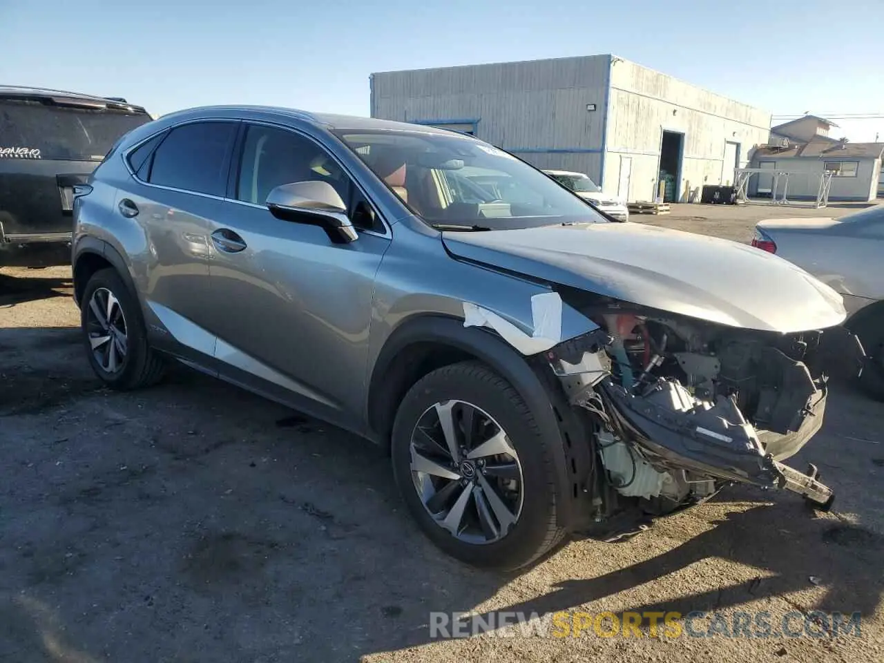 4 fotografías del automóvil dañado JTJGJRDZ2L2143384 LEXUS NX 2020