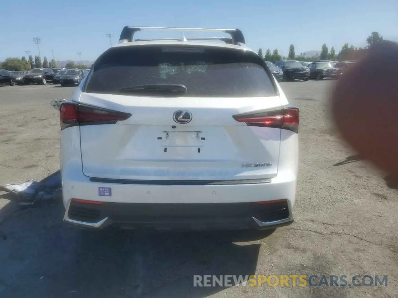 6 fotografías del automóvil dañado JTJGJRDZ3L2128067 LEXUS NX 2020