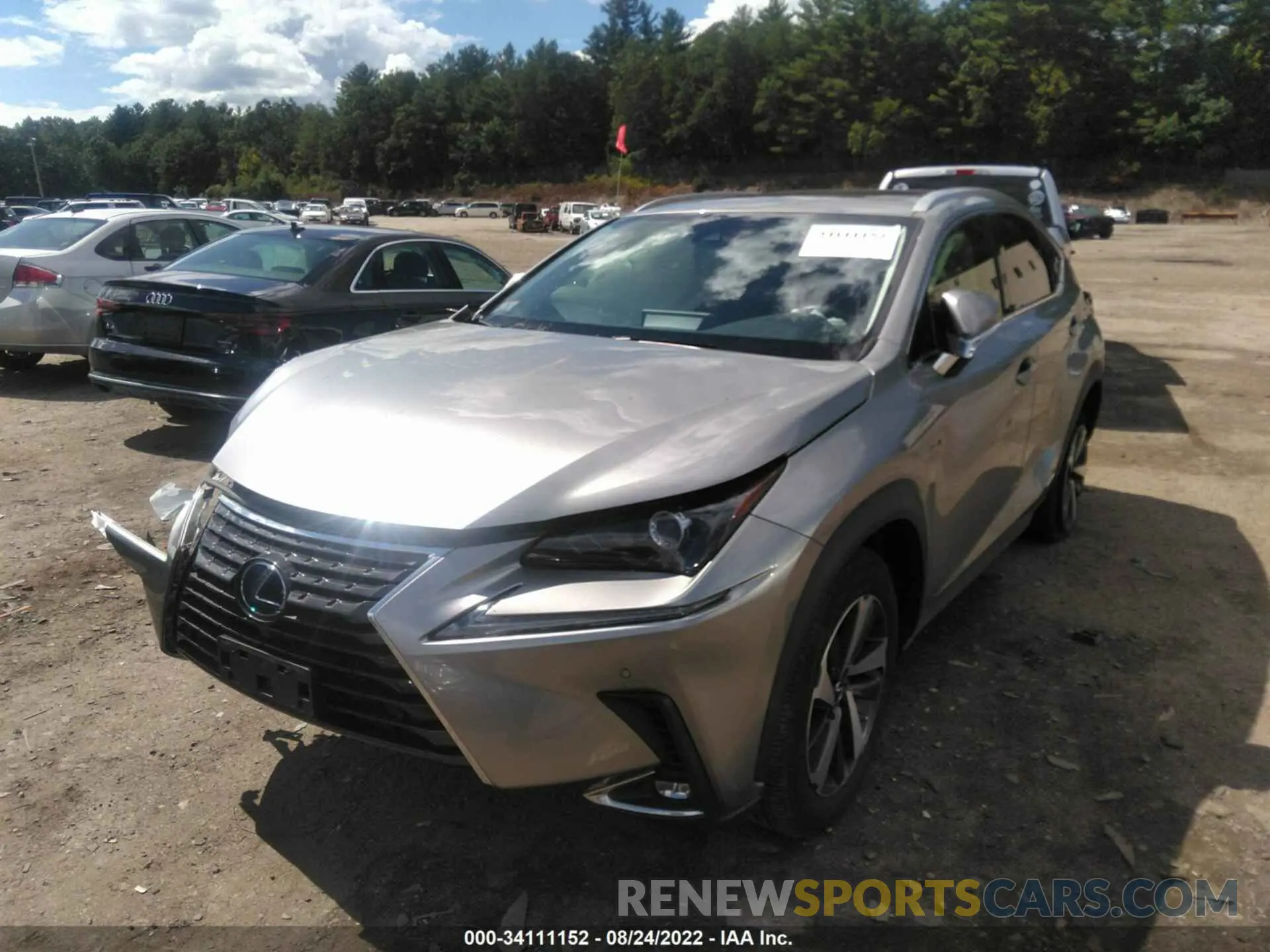 2 fotografías del automóvil dañado JTJGJRDZ3L2133639 LEXUS NX 2020
