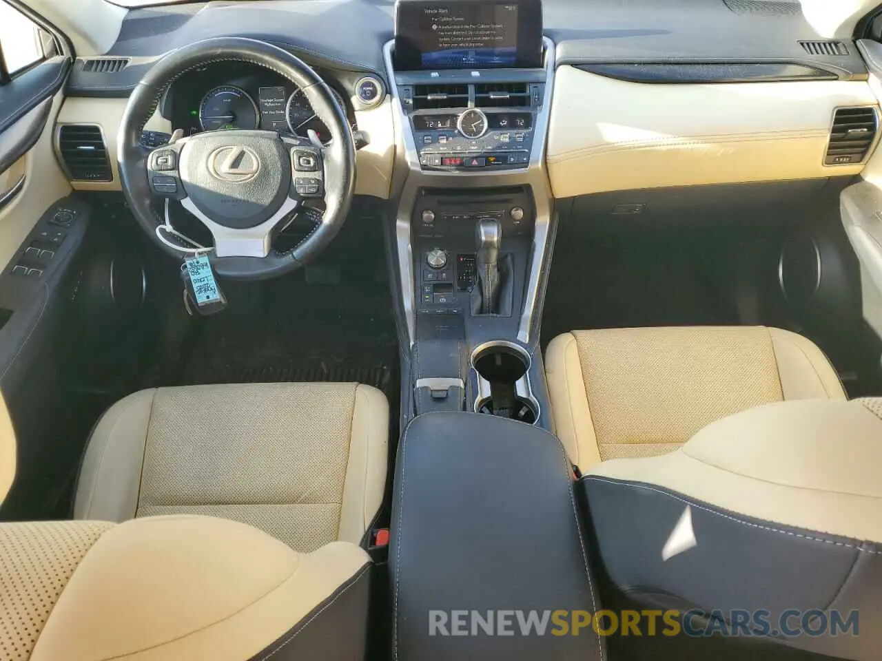 8 fotografías del automóvil dañado JTJGJRDZ4L5004436 LEXUS NX 2020