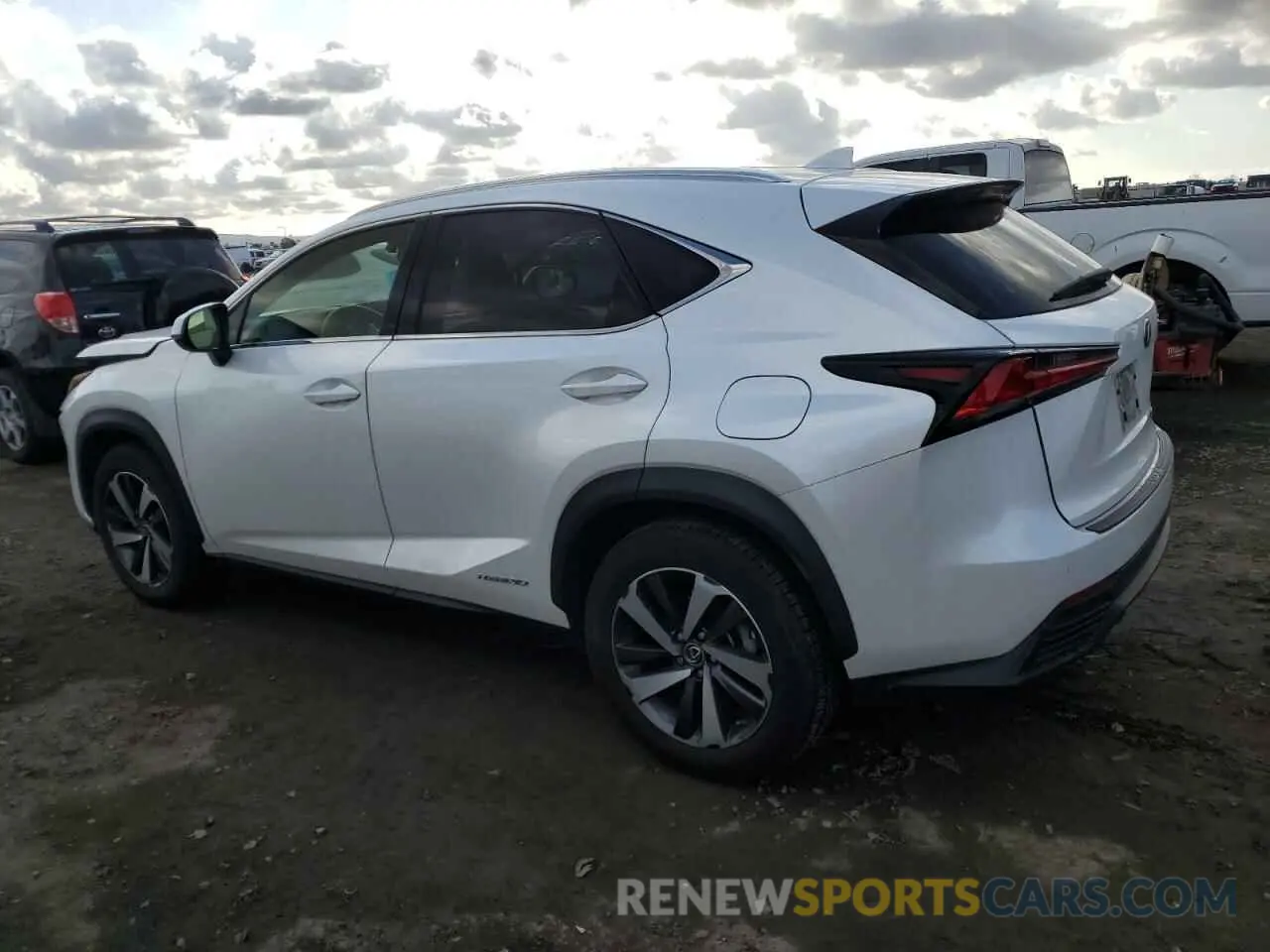 2 fotografías del automóvil dañado JTJGJRDZ5L5002341 LEXUS NX 2020