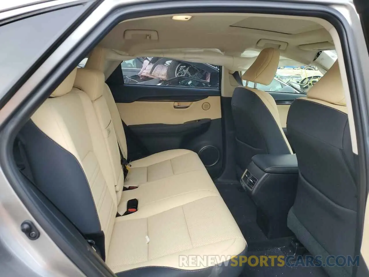 11 fotografías del automóvil dañado JTJGJRDZ5L5008088 LEXUS NX 2020