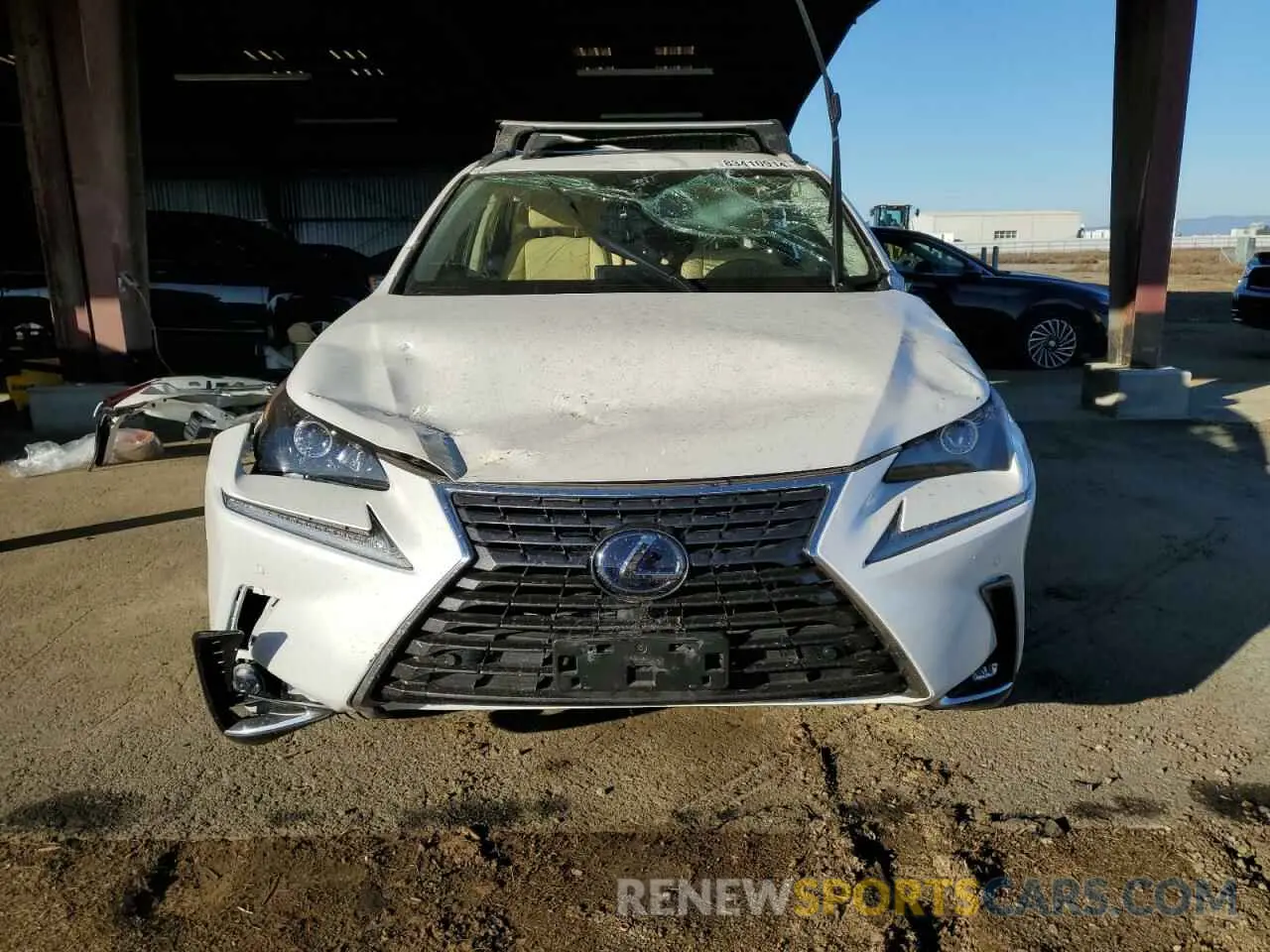 5 fotografías del automóvil dañado JTJGJRDZ6L5000372 LEXUS NX 2020