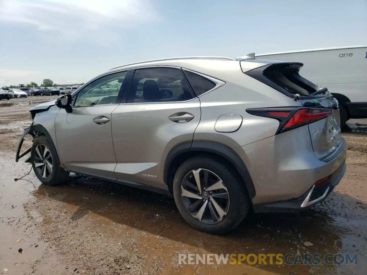 2 fotografías del automóvil dañado JTJGJRDZ8L2135094 LEXUS NX 2020