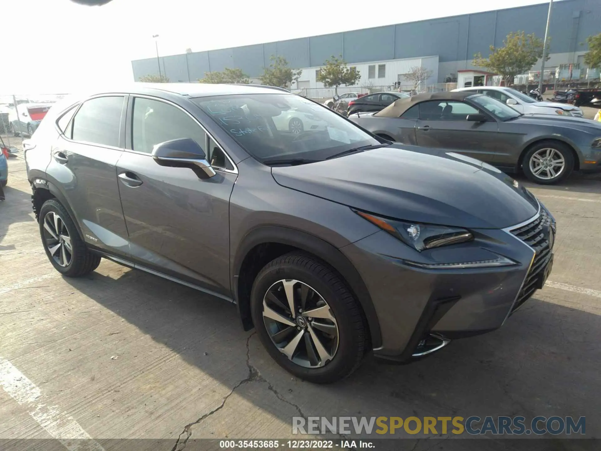 1 fotografías del automóvil dañado JTJGJRDZ8L2146001 LEXUS NX 2020