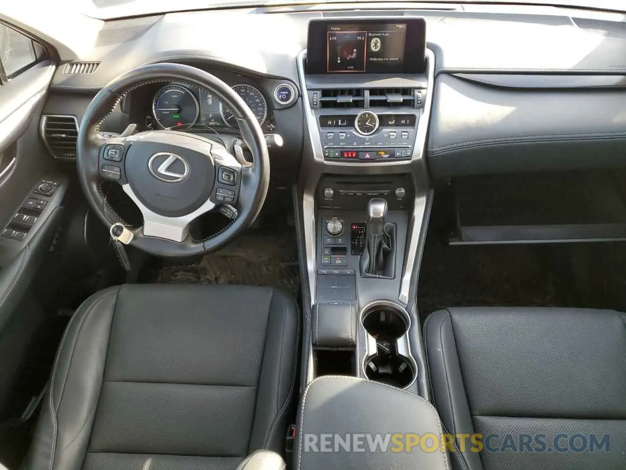 8 fotografías del automóvil dañado JTJGJRDZ9L2144872 LEXUS NX 2020