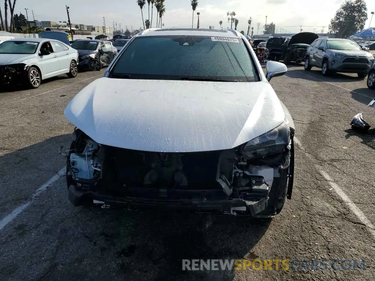 5 fotografías del automóvil dañado JTJGJRDZ9L5007266 LEXUS NX 2020