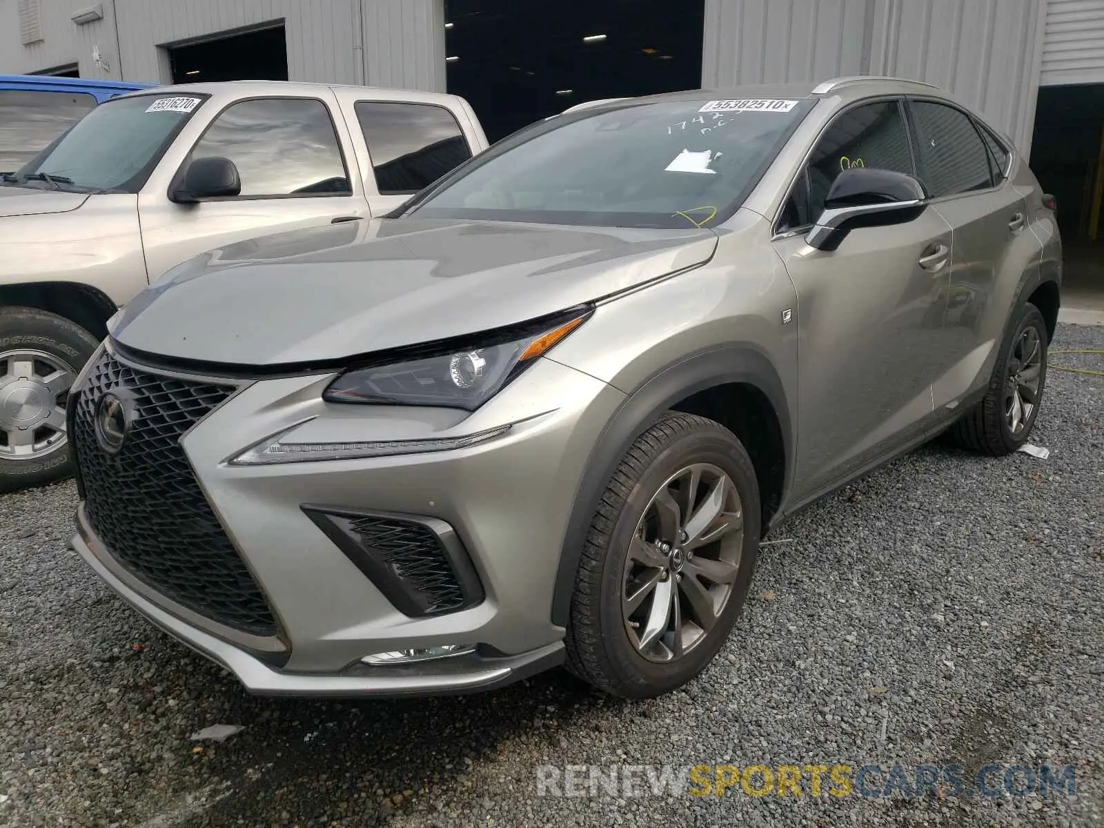 2 fotografías del automóvil dañado JTJJARBZ2L2173381 LEXUS NX 2020