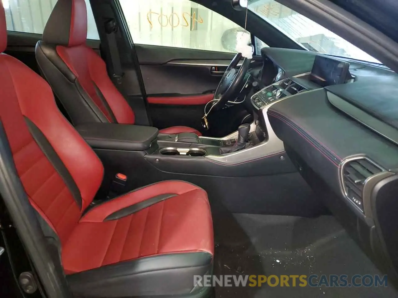 5 fotografías del automóvil dañado JTJSARBZ5L5003390 LEXUS NX 2020