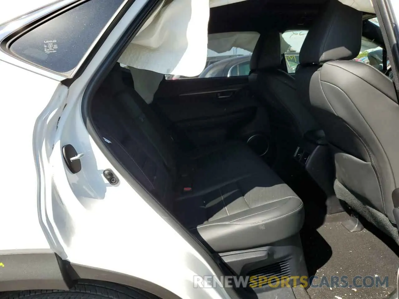 6 fotografías del automóvil dañado JTJSARDZ6L2234443 LEXUS NX 2020