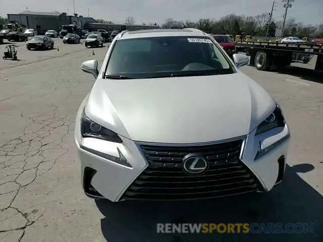 15 fotografías del automóvil dañado JTJDARBZ0M5032113 LEXUS NX 2021