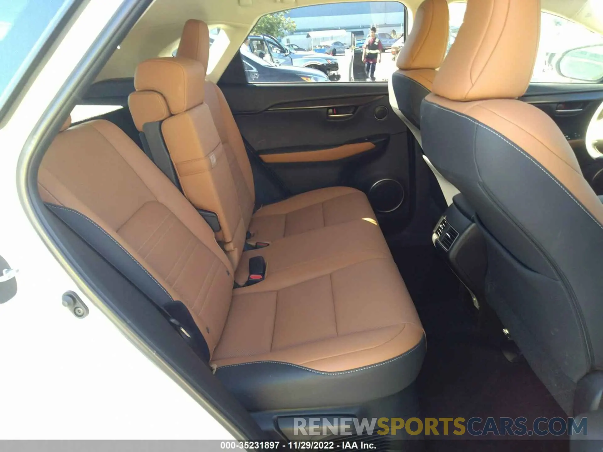 8 fotografías del automóvil dañado JTJDARBZ2M5028483 LEXUS NX 2021
