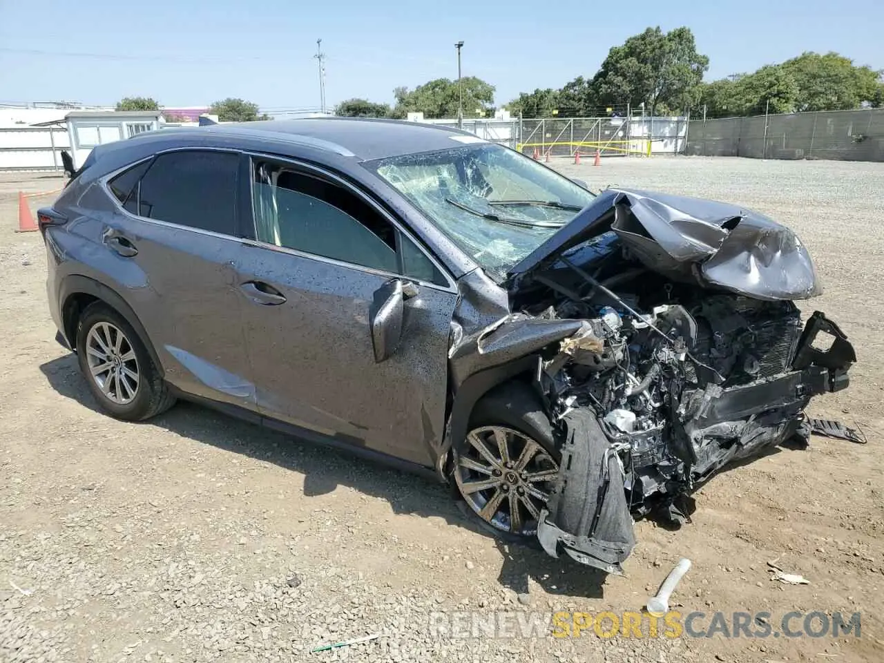 4 fotografías del automóvil dañado JTJDARBZ4M2192979 LEXUS NX 2021