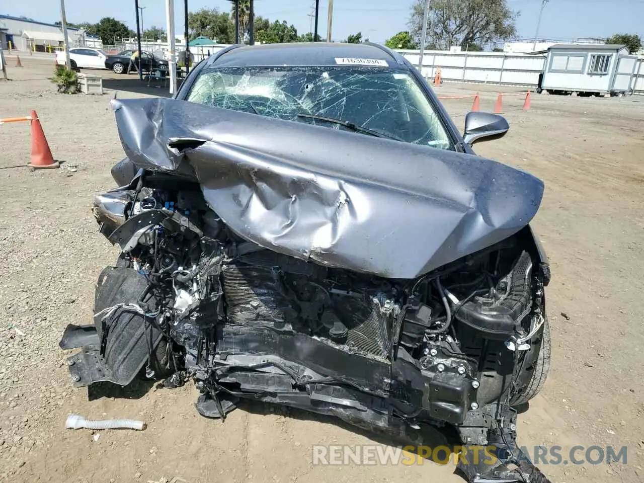 5 fotografías del automóvil dañado JTJDARBZ4M2192979 LEXUS NX 2021