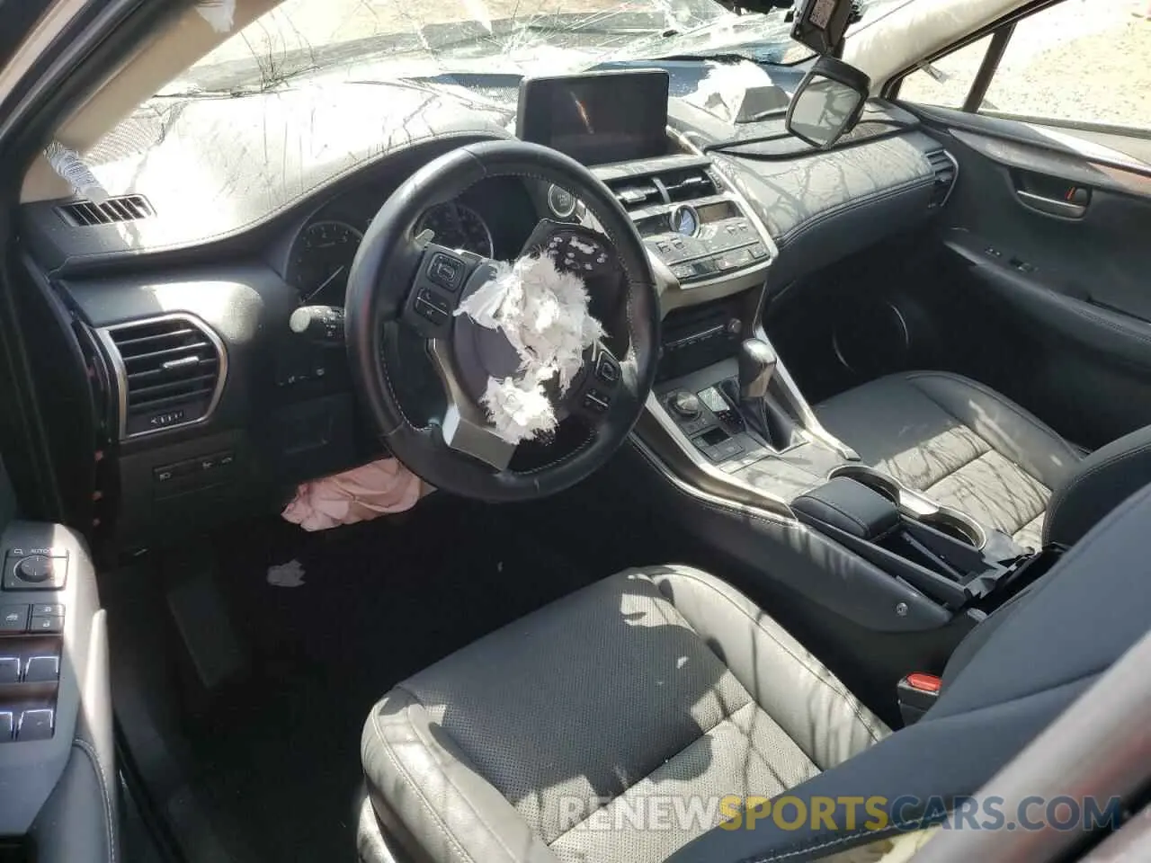 8 fotografías del automóvil dañado JTJDARBZ4M2192979 LEXUS NX 2021