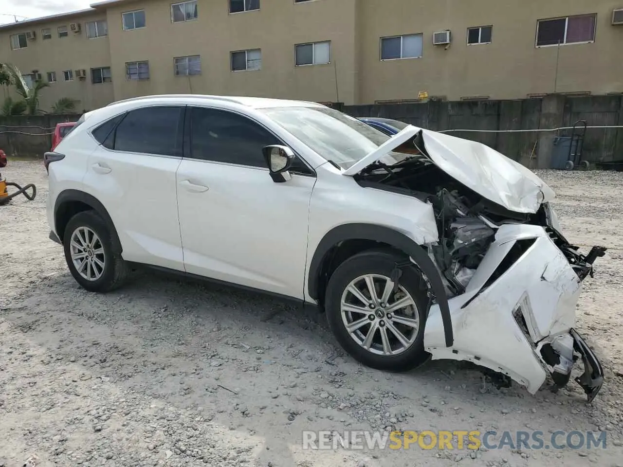 4 fotografías del automóvil dañado JTJDARBZ4M2200465 LEXUS NX 2021
