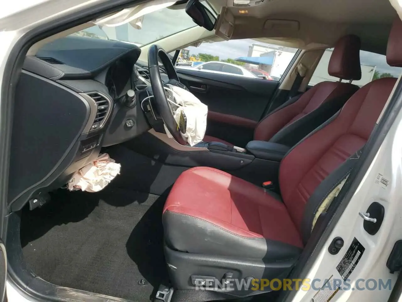 7 fotografías del automóvil dañado JTJDARBZ4M2200465 LEXUS NX 2021