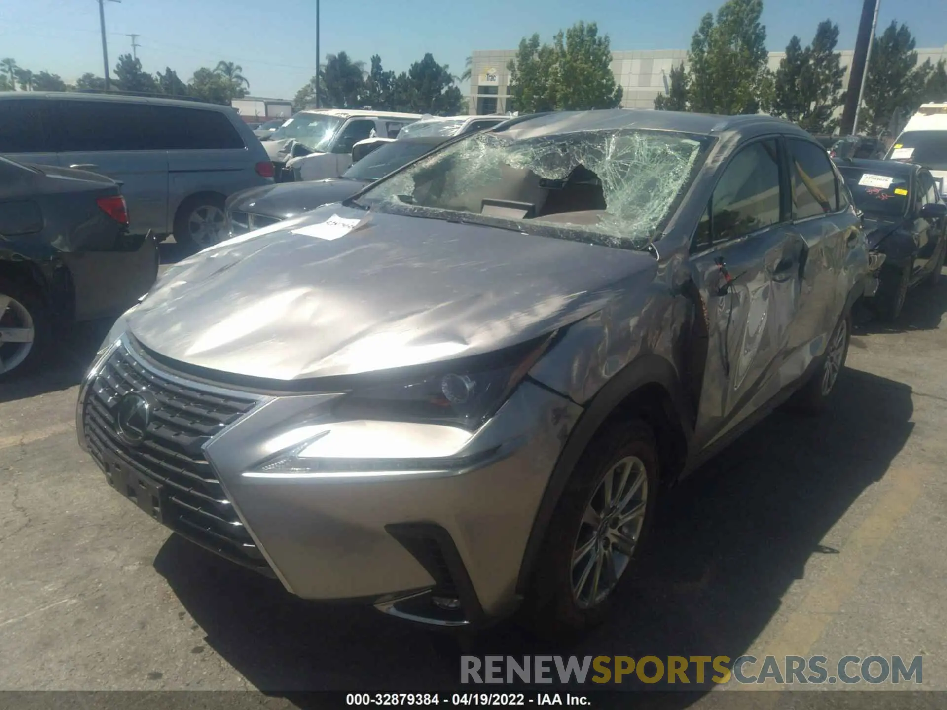 2 fotografías del automóvil dañado JTJDARBZ5M2187354 LEXUS NX 2021