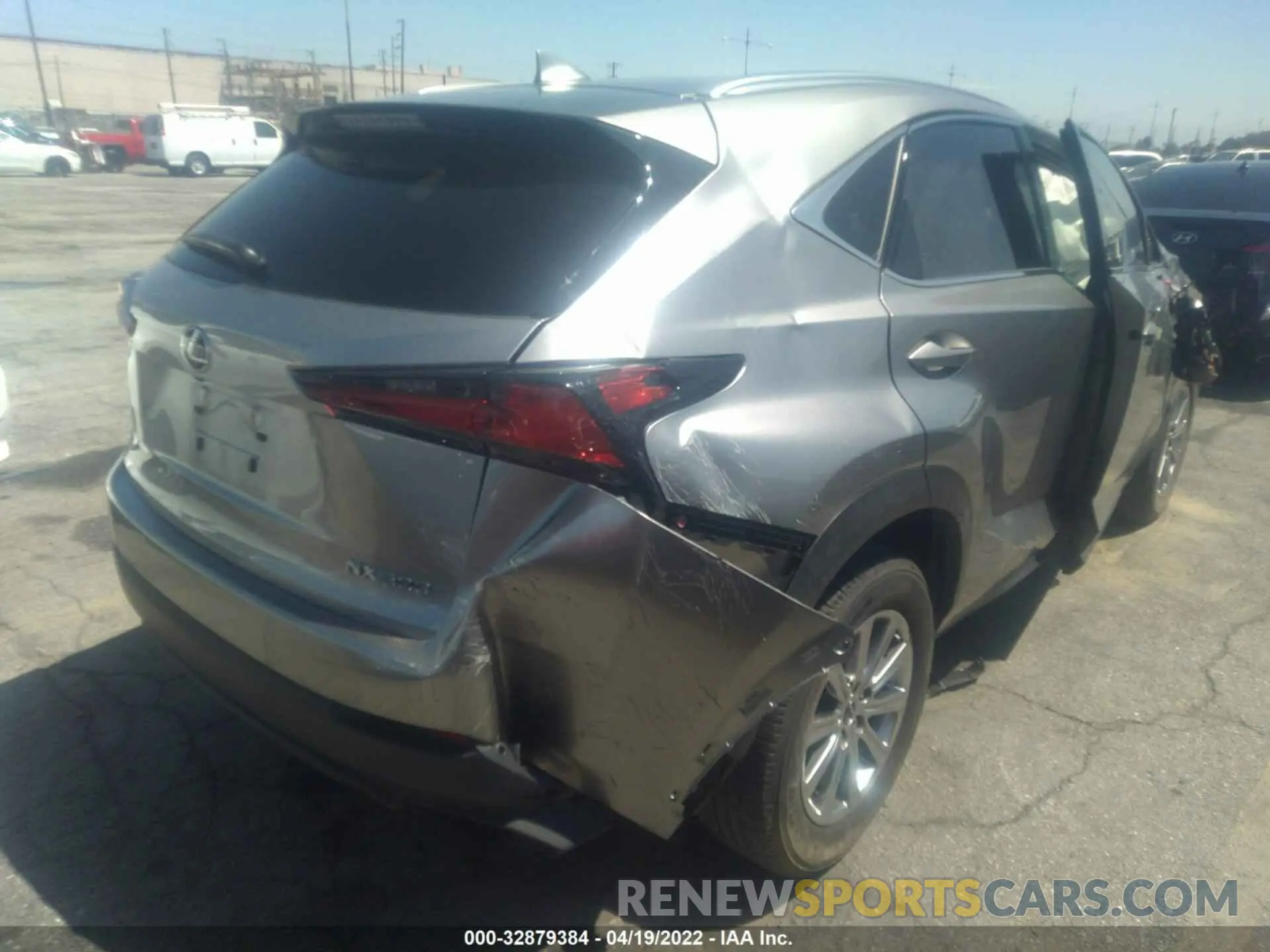 4 fotografías del automóvil dañado JTJDARBZ5M2187354 LEXUS NX 2021