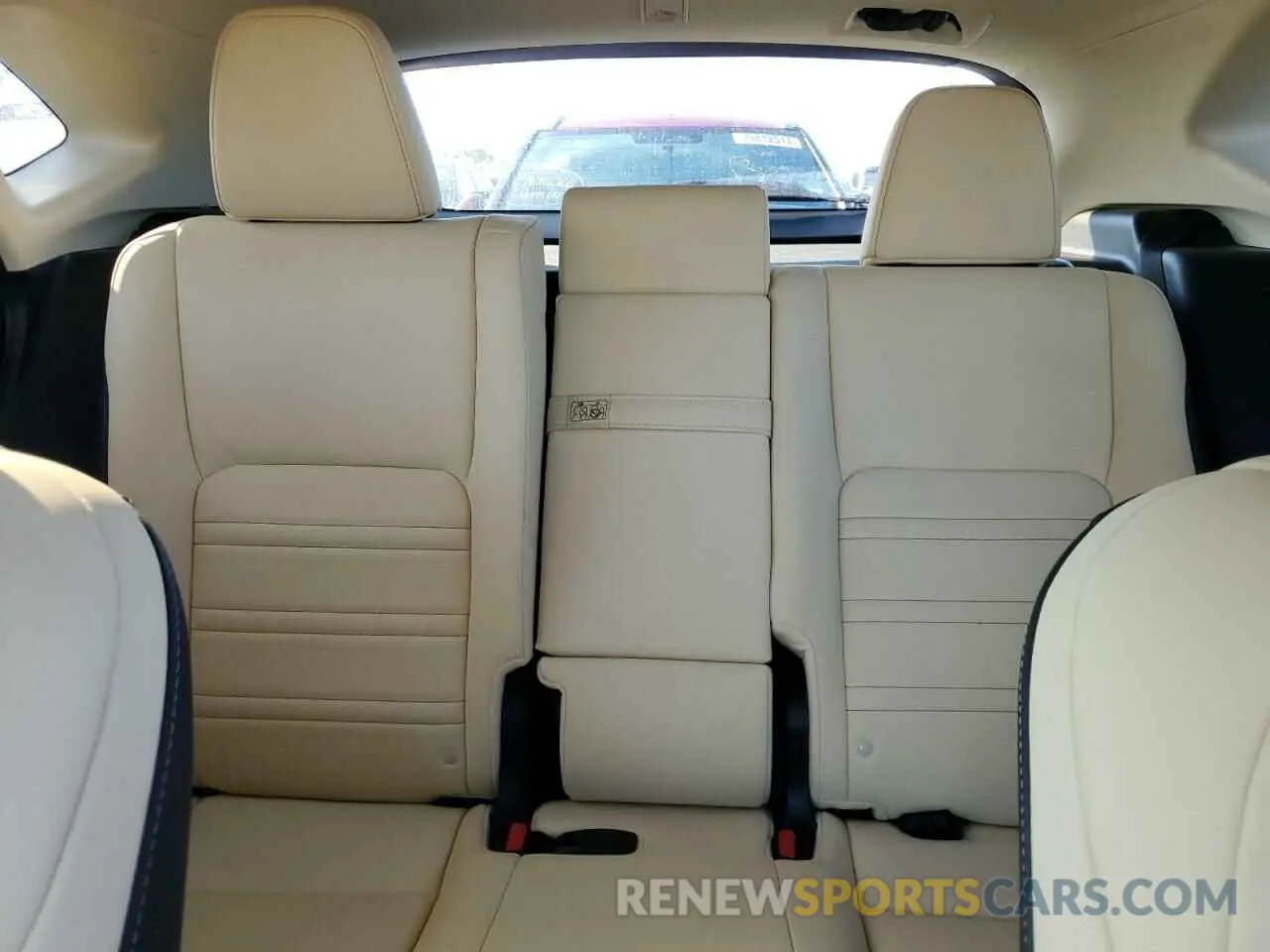 10 fotografías del automóvil dañado JTJDARBZ5M5034892 LEXUS NX 2021