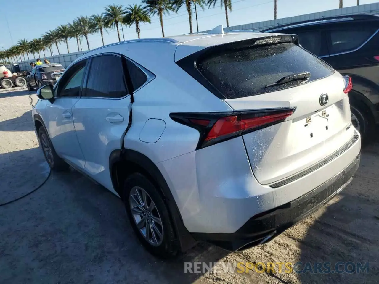 2 fotografías del automóvil dañado JTJDARBZ5M5034892 LEXUS NX 2021