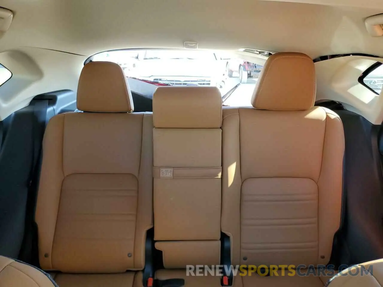 10 fotografías del automóvil dañado JTJDARBZ7M5020685 LEXUS NX 2021