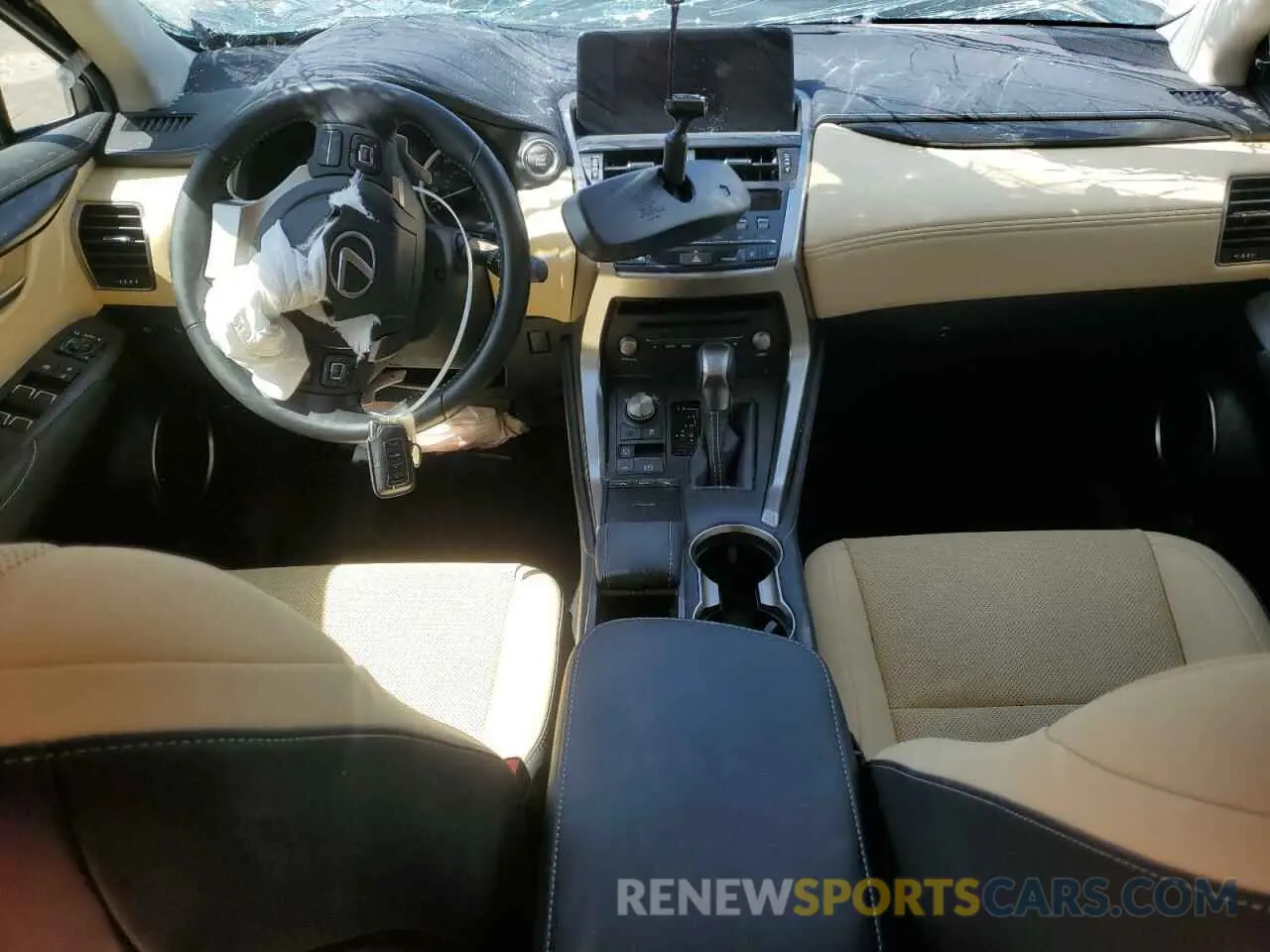 8 fotografías del automóvil dañado JTJDARBZ8M2183265 LEXUS NX 2021