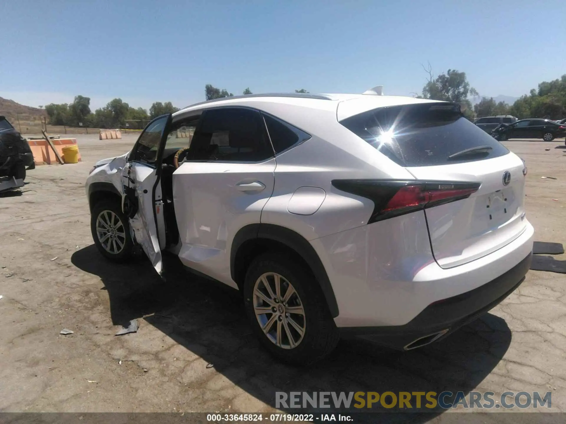 3 fotografías del automóvil dañado JTJDARBZ8M2199465 LEXUS NX 2021