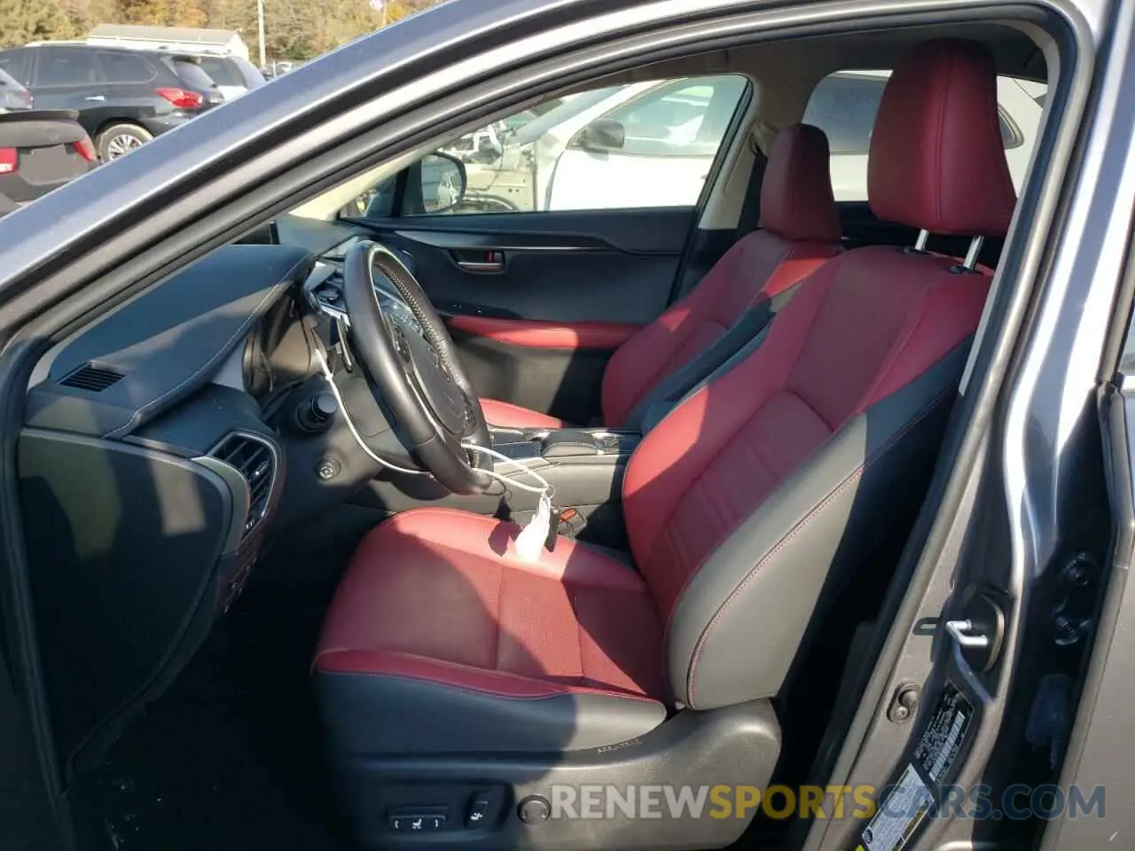 7 fotografías del automóvil dañado JTJDARDZ0M2256738 LEXUS NX 2021