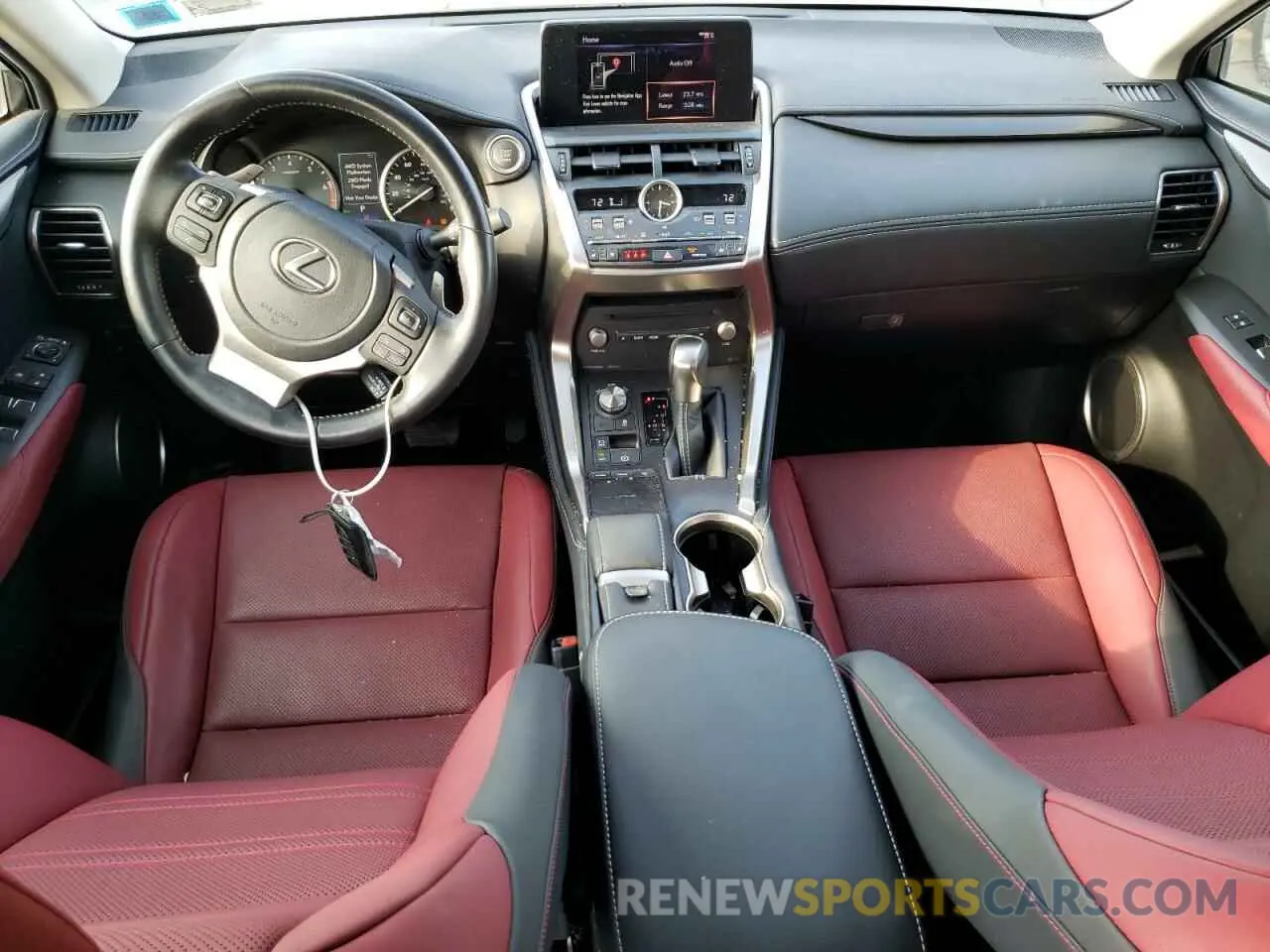 8 fotografías del automóvil dañado JTJDARDZ0M2256738 LEXUS NX 2021