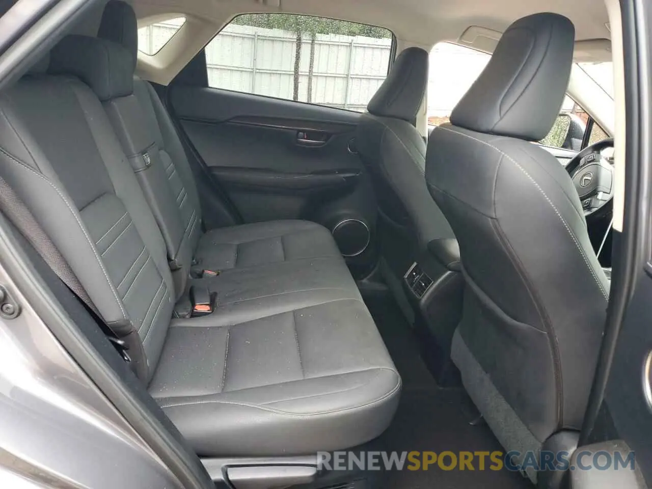 11 fotografías del automóvil dañado JTJDJRDZ2M2147276 LEXUS NX 2021
