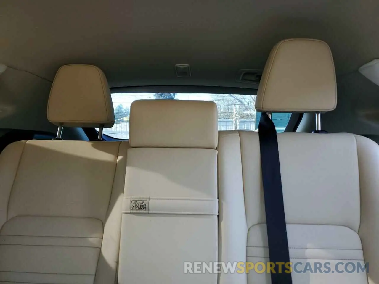 10 fotografías del automóvil dañado JTJDJRDZXM2166755 LEXUS NX 2021