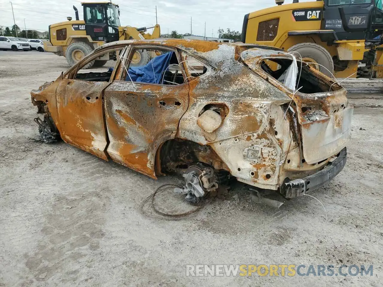 2 fotografías del automóvil dañado JTJGARBZ2M5034748 LEXUS NX 2021