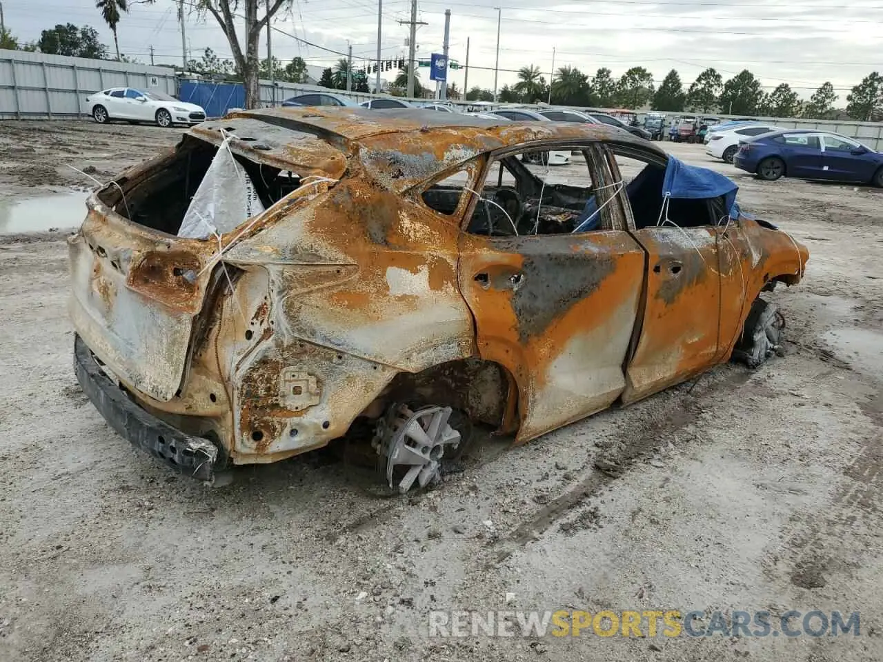 3 fotografías del automóvil dañado JTJGARBZ2M5034748 LEXUS NX 2021