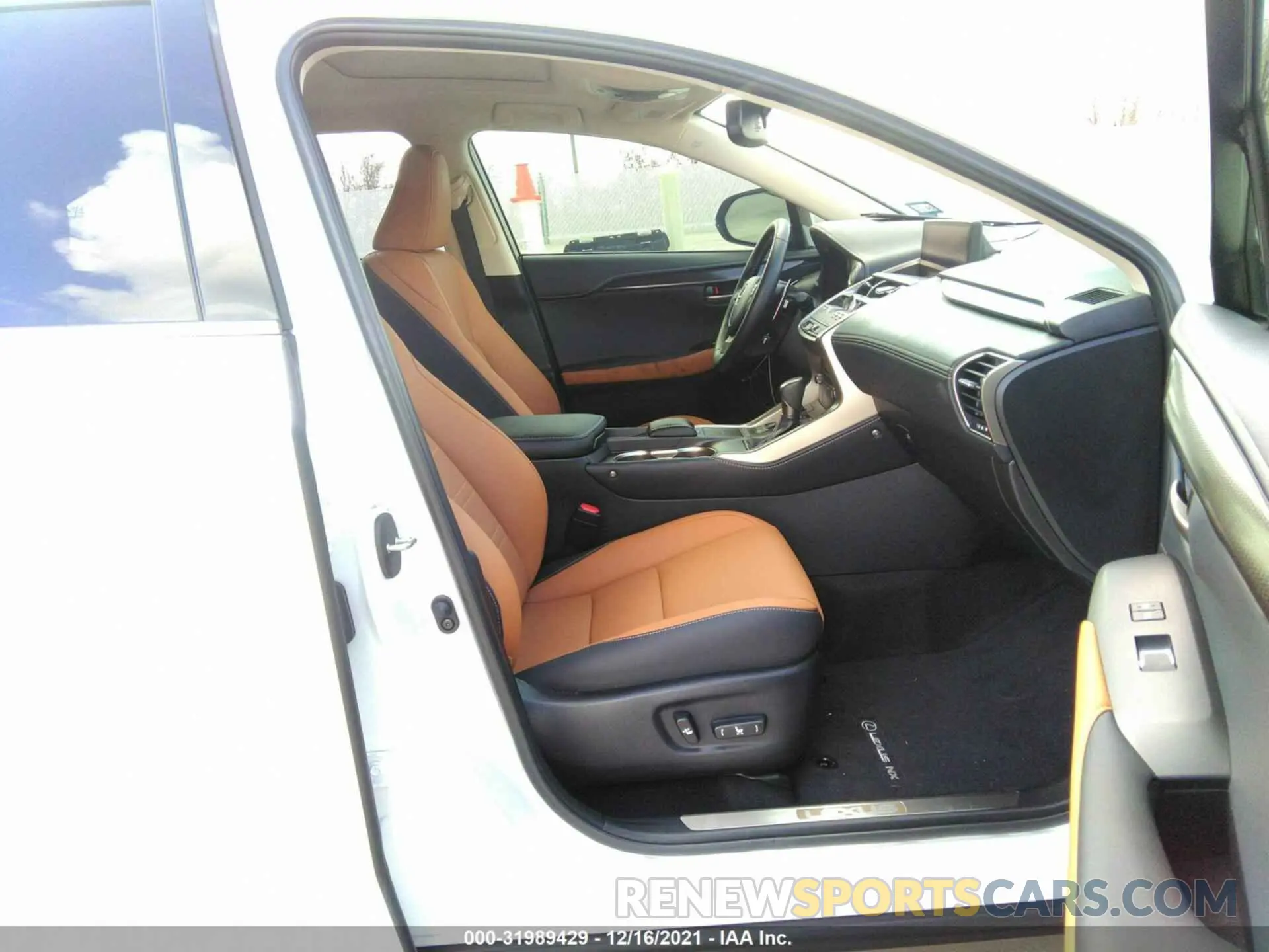 5 fotografías del automóvil dañado JTJGARBZ5M5029155 LEXUS NX 2021