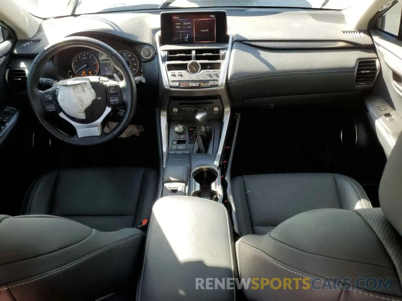 8 fotografías del automóvil dañado JTJGARBZ7M2191564 LEXUS NX 2021