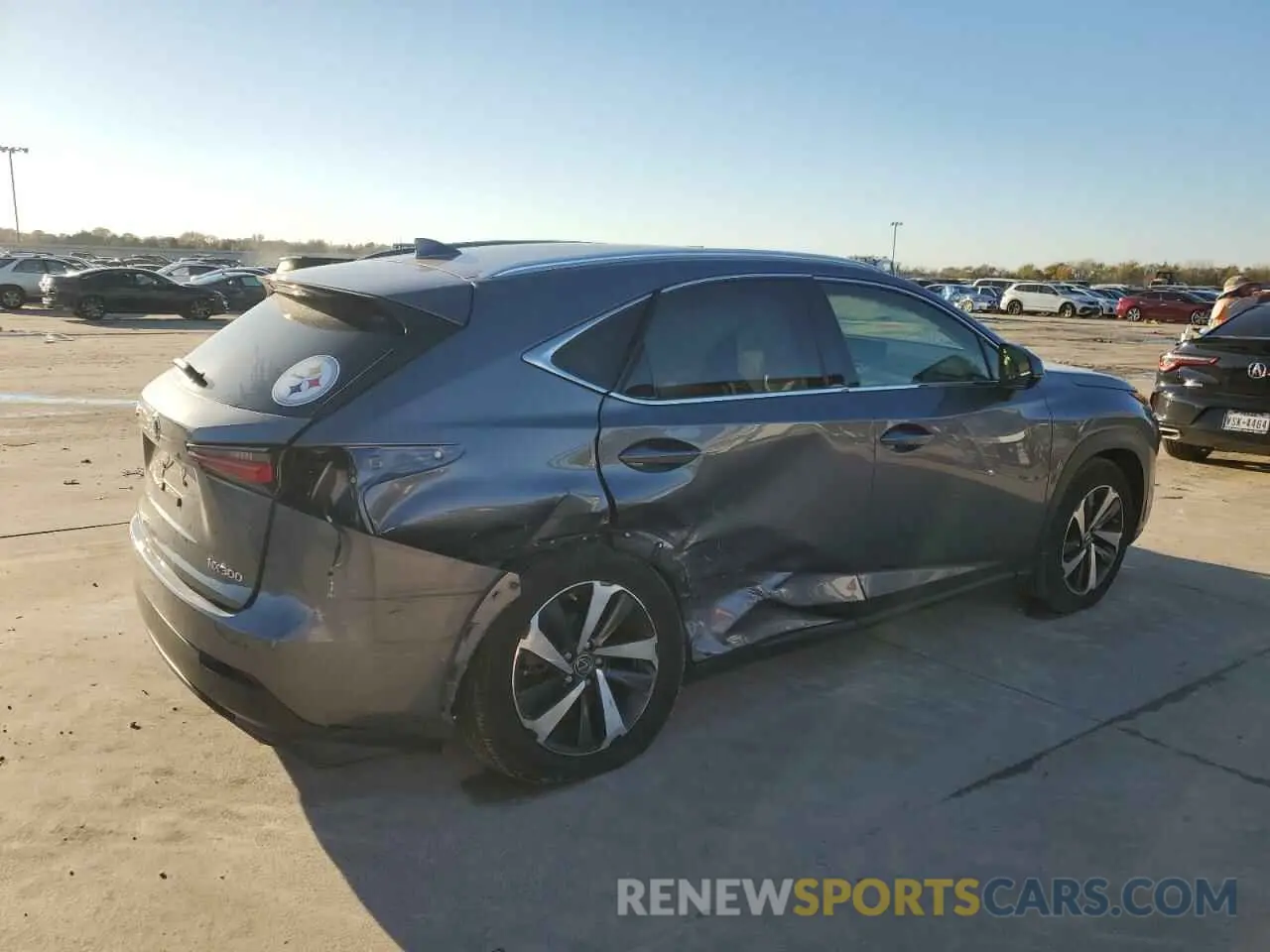 3 fotografías del automóvil dañado JTJGARDZ2M2249271 LEXUS NX 2021