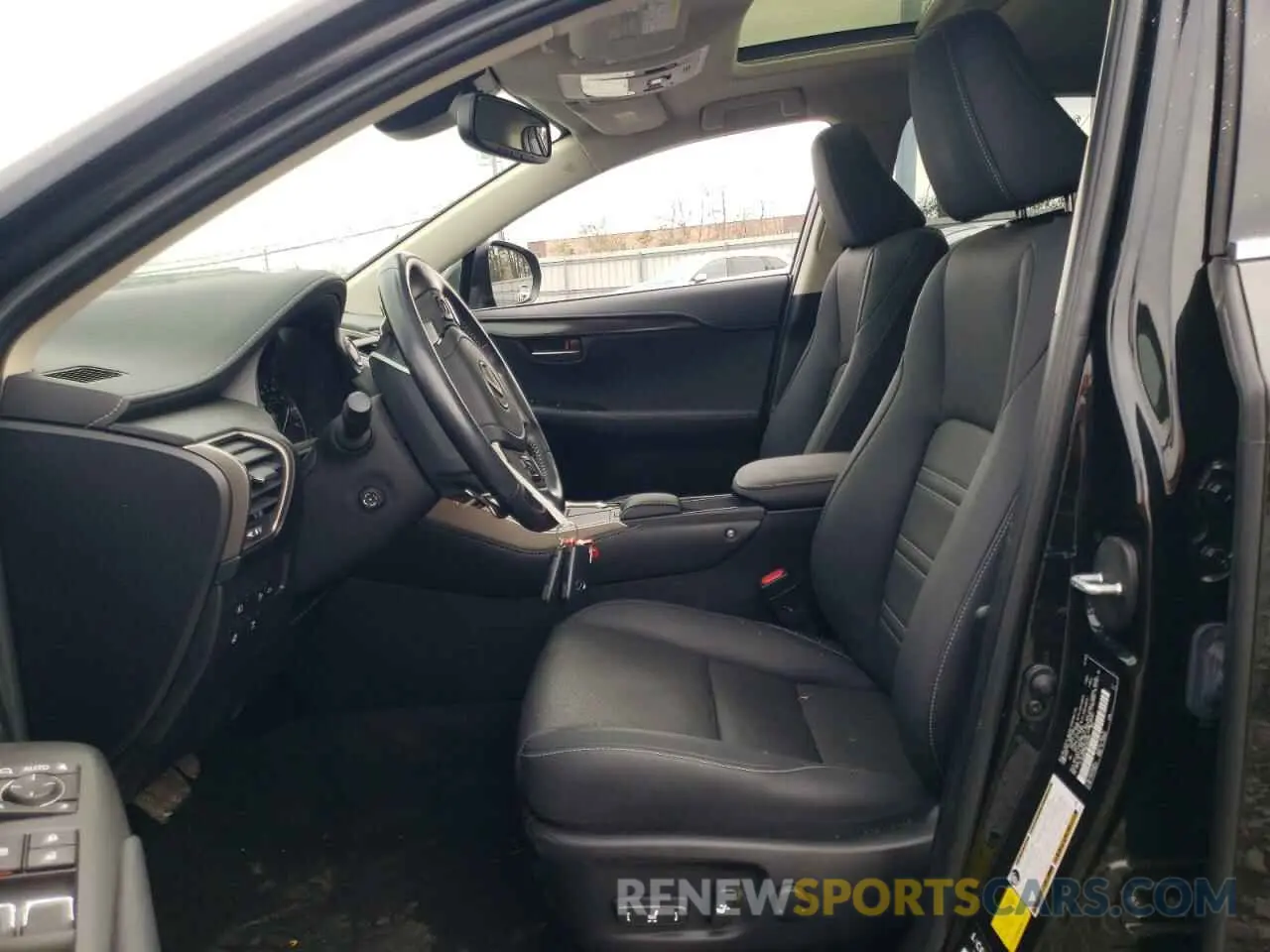 7 fotografías del automóvil dañado JTJGARDZ5M2247398 LEXUS NX 2021