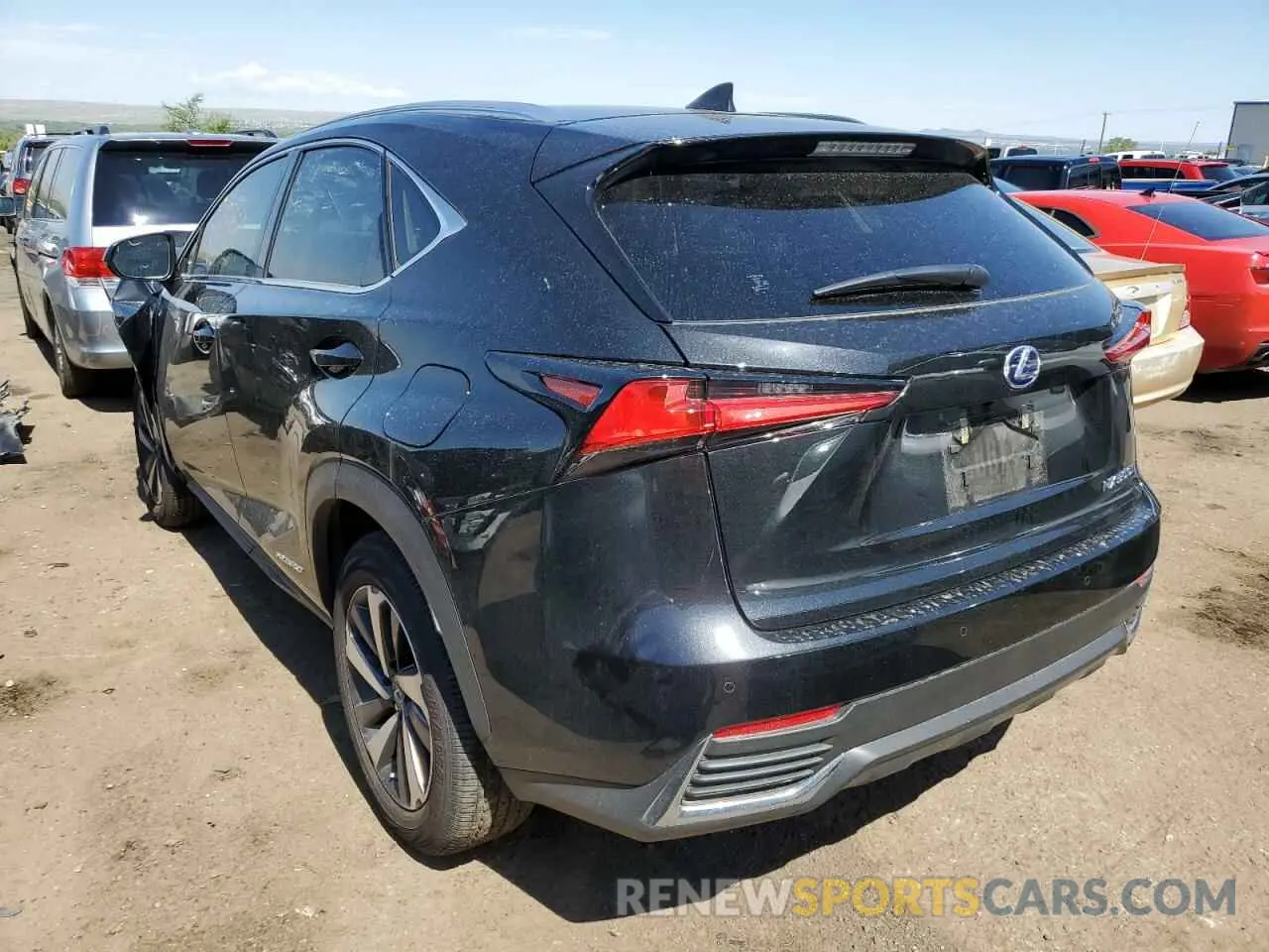 3 fotografías del automóvil dañado JTJGJRDZ0M2166244 LEXUS NX 2021