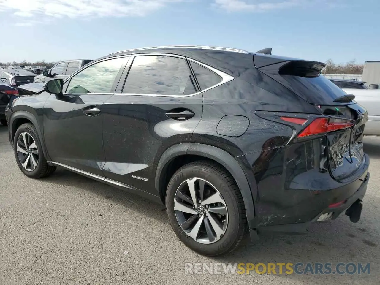 2 fotografías del automóvil dañado JTJGJRDZ4M5010741 LEXUS NX 2021