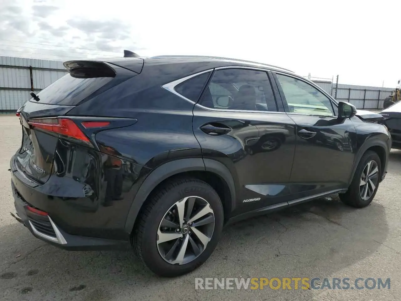 3 fotografías del automóvil dañado JTJGJRDZ4M5010741 LEXUS NX 2021