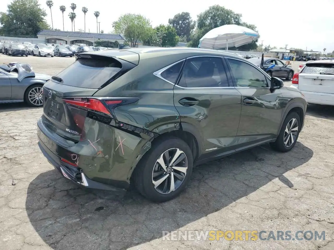 3 fotografías del automóvil dañado JTJGJRDZ7M2155967 LEXUS NX 2021