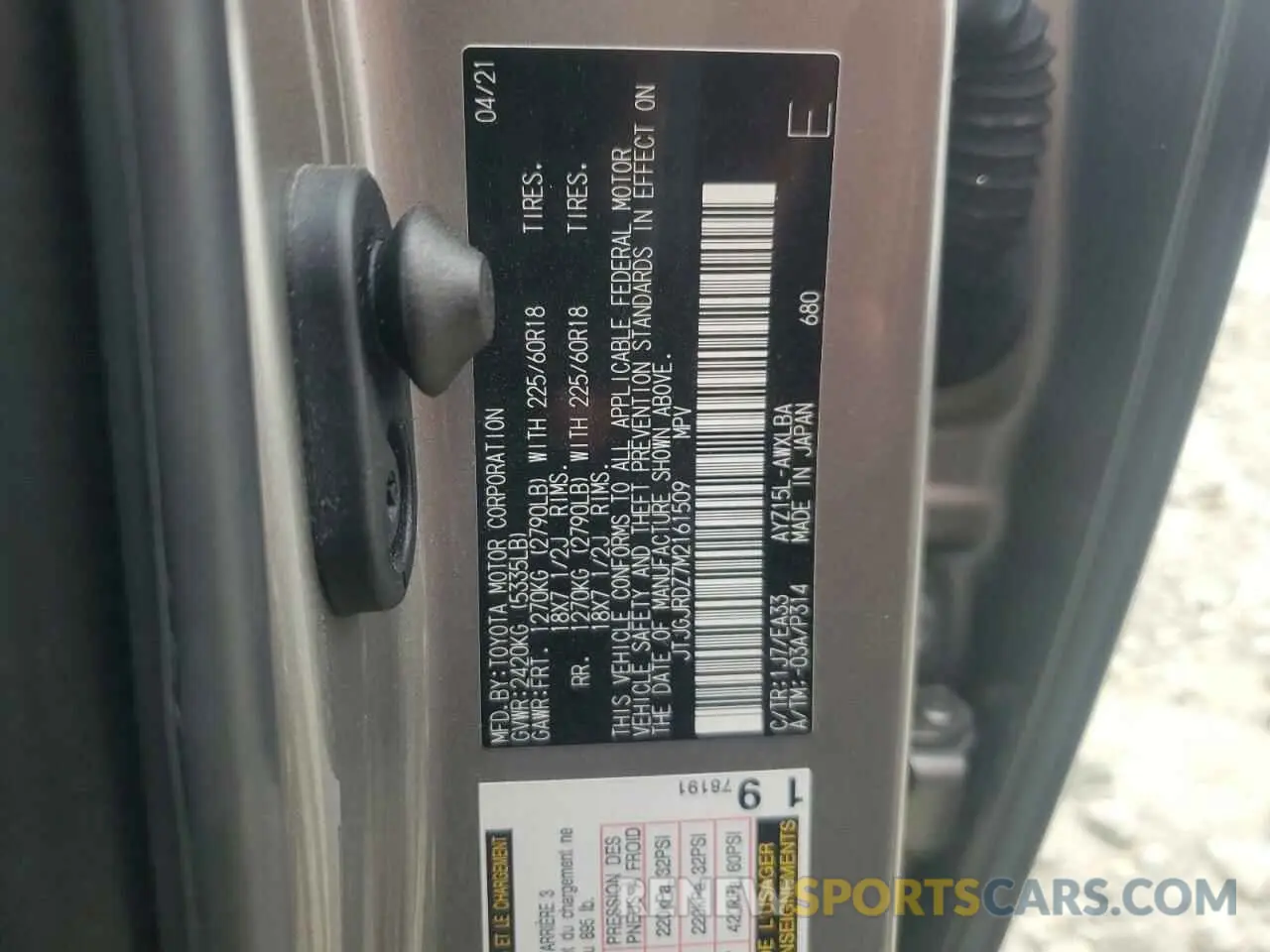 13 fotografías del automóvil dañado JTJGJRDZ7M2161509 LEXUS NX 2021