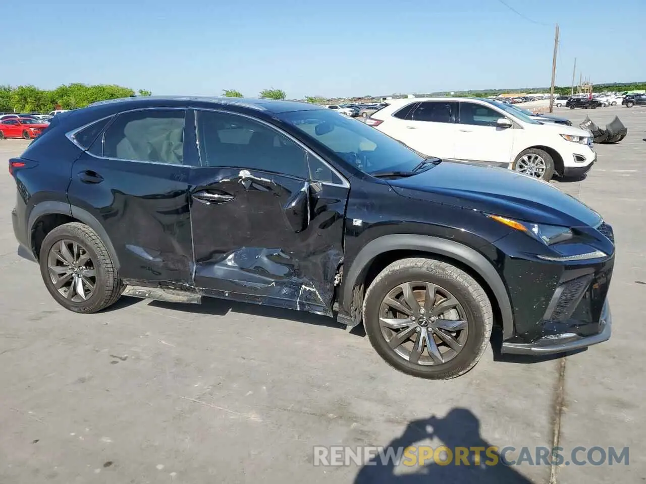 4 fotografías del automóvil dañado JTJSARBZ1M2191862 LEXUS NX 2021