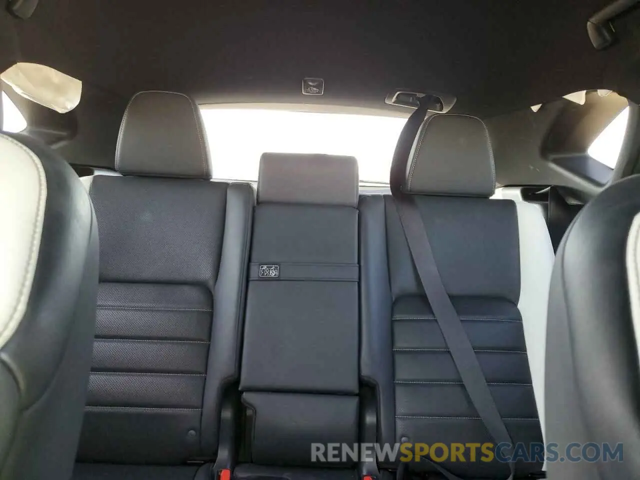 10 fotografías del automóvil dañado JTJSARBZ1M2193305 LEXUS NX 2021