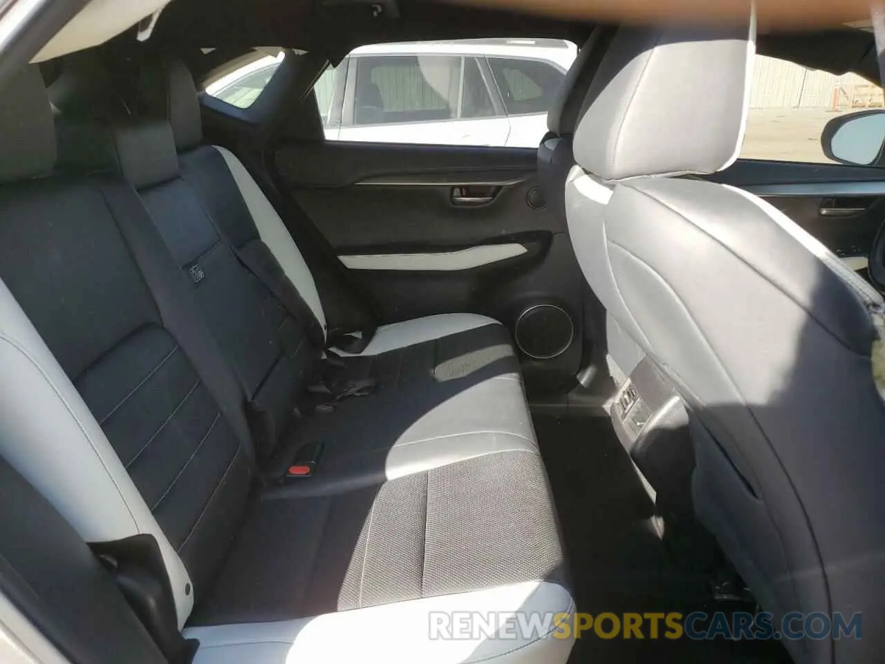 11 fotografías del automóvil dañado JTJSARBZ1M2193305 LEXUS NX 2021
